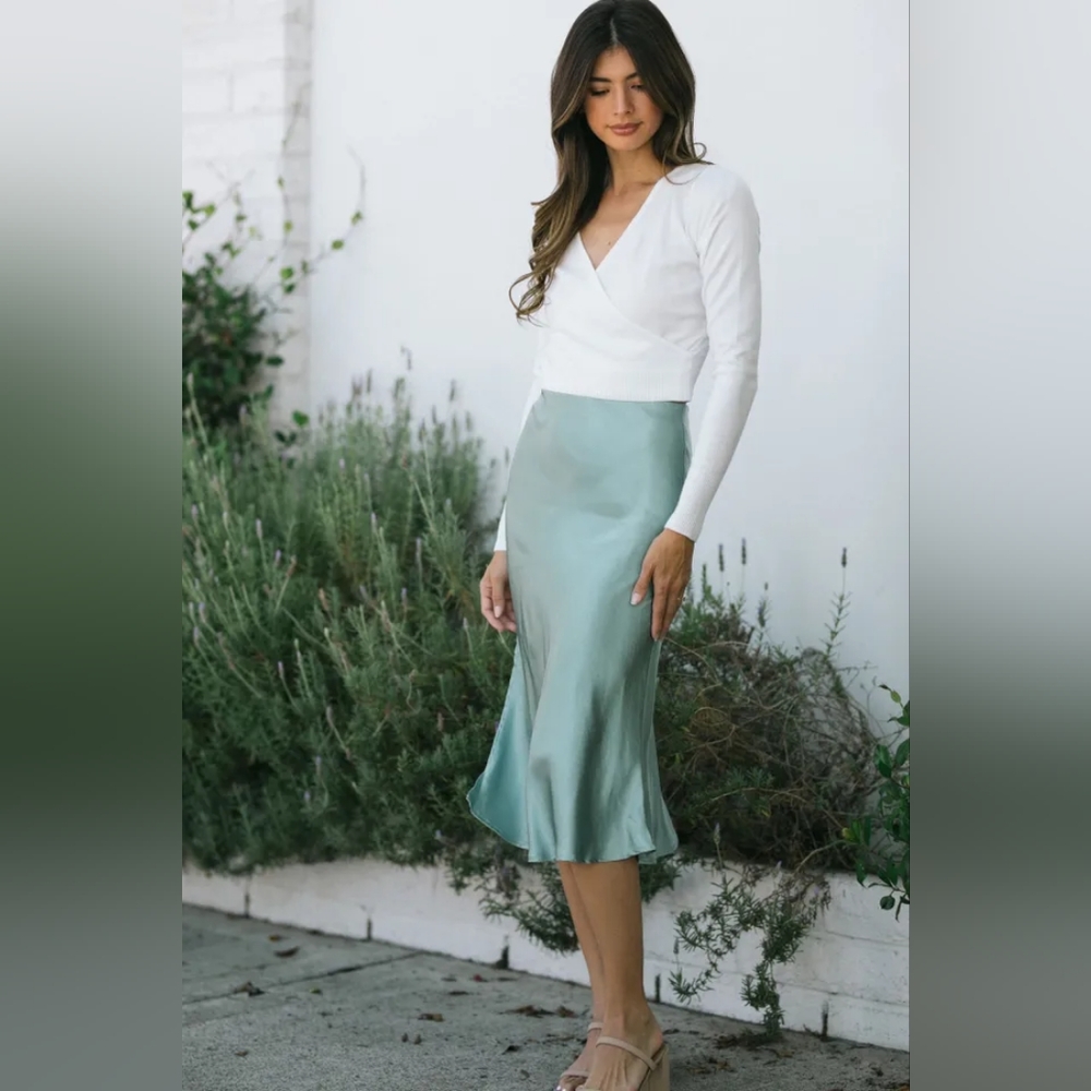 Audrey 3+1 Judith Satin Midi Skirt